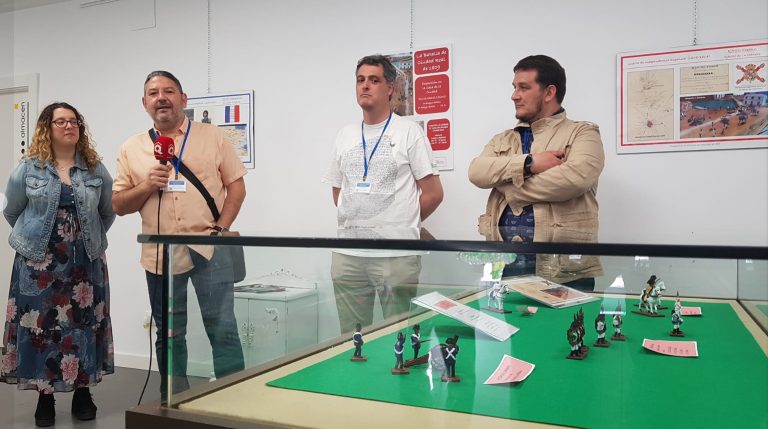 Inauguración de la exposición de la maqueta-diorama de la Batalla de Ciudad Real