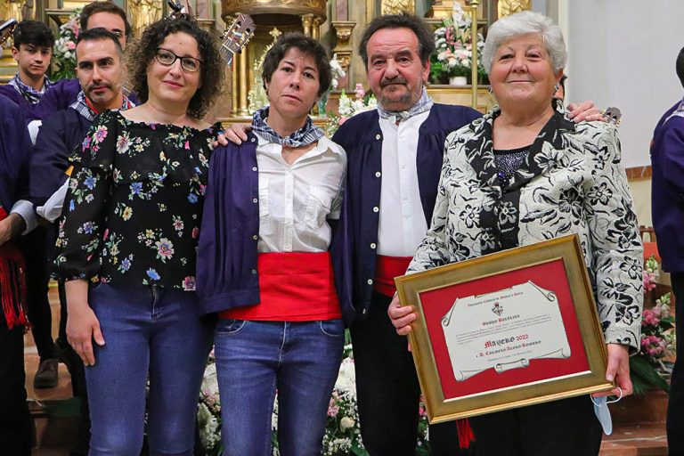 La lluvia puso los Mayos a los pies de la patrona de Almodóvar del Campo￼