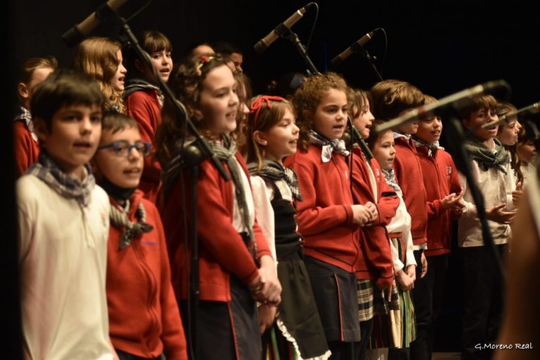 Alcázar celebra el V Encuentro Escolar de Mayos