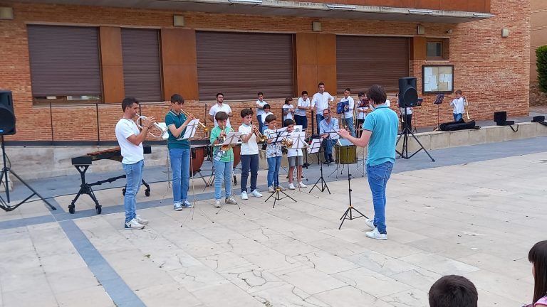Torralba de Calatrava volvió a disfrutar de la ‘Música en los Barrios’