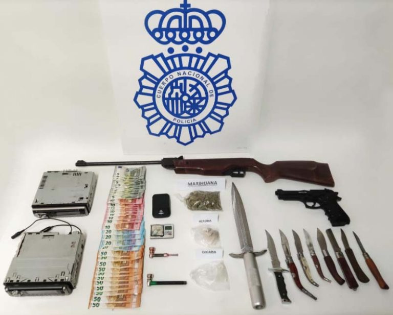 La Policía Nacional desmantela en Puertollano una «narcovivienda» en la que se vendía y consumía cocaína y heroína