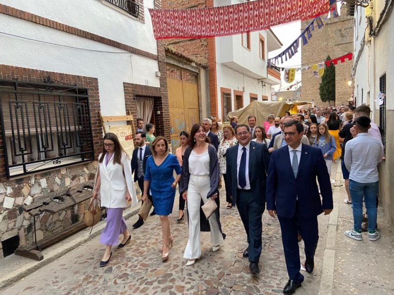 El Gobierno regional subraya el gran acervo cultural, patrimonial y paisajístico de Orgaz que se resume en su Fiesta de Primavera