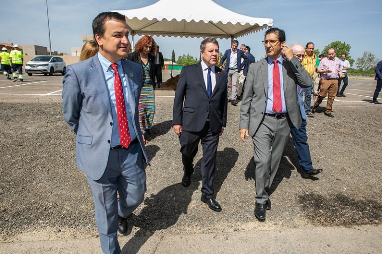 Ciudad Real: Page confía en que este jueves se consiga desbloquear la cesión del antiguo hospital de Alarcos para su demolición