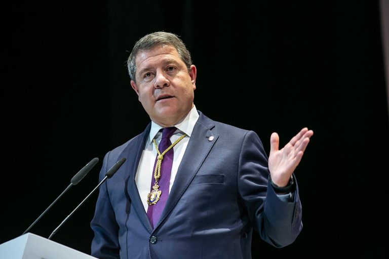 El presidente regional inaugura este jueves, junto al ministro de Cultura y Deporte, el Festival Internacional de Teatro Clásico de Almagro