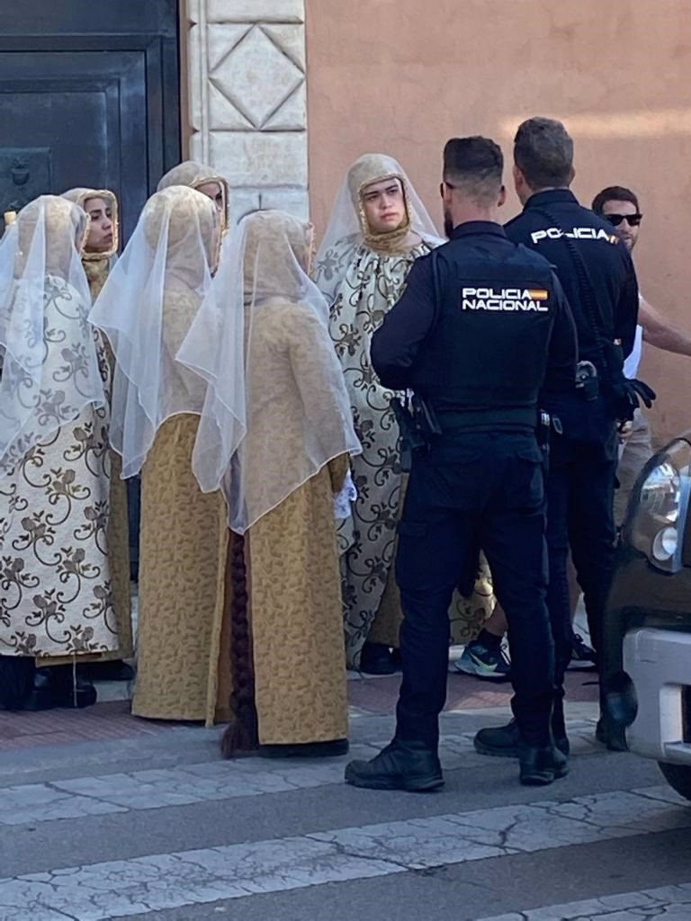 Identifican a seis personas por una ‘performance’ obscena con tintes religiosos ante la Catedral y una iglesia de Cuenca