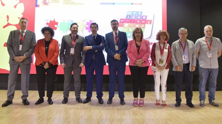 El presidente de FENAVIN afirma que «es imprescindible formar talento en el mundo del vino» en una provincia productora como la nuestra