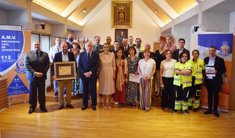 Amplio despliegue de medios y entrega de premios al mérito en Ciudad Real por el IV Día de la Protección Civil