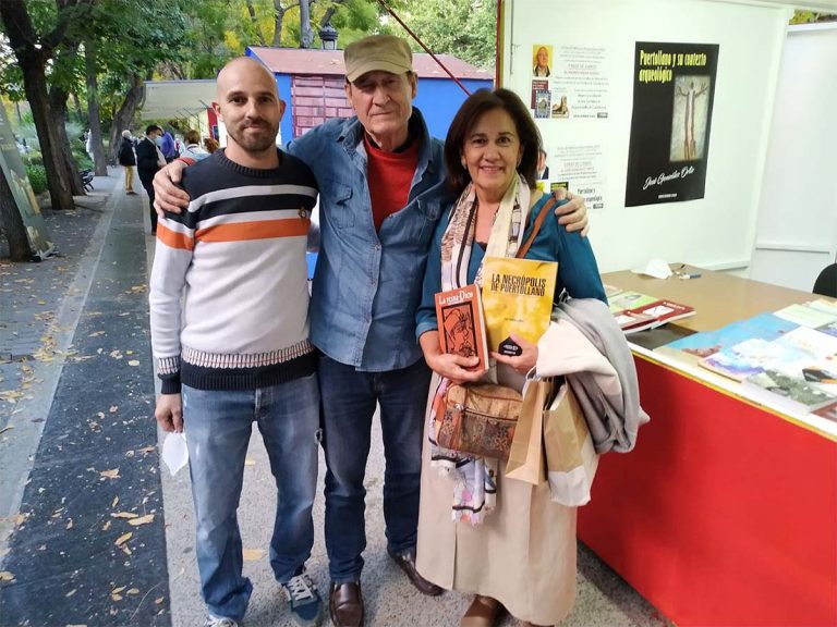 José González Ortiz clausurará la Feria del Libro de Puertollano, con la inauguración de su Banco Literario