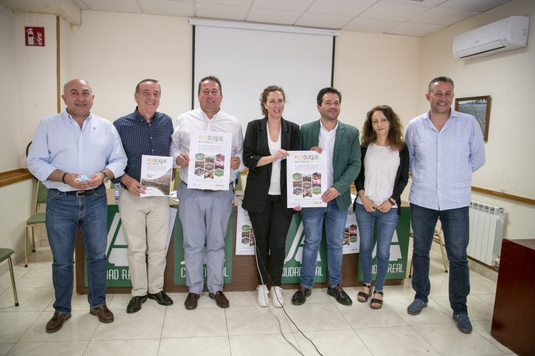 Más de 50 expositores, cerca de 50 actividades, 10.000 metros cuadrados y unos 80 animales, componen Ferduque 2022