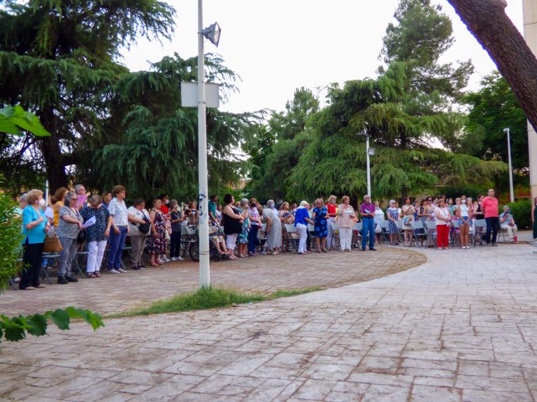 Puertollano: Día grande en la parroquia de San Antonio con misa a la intemperie