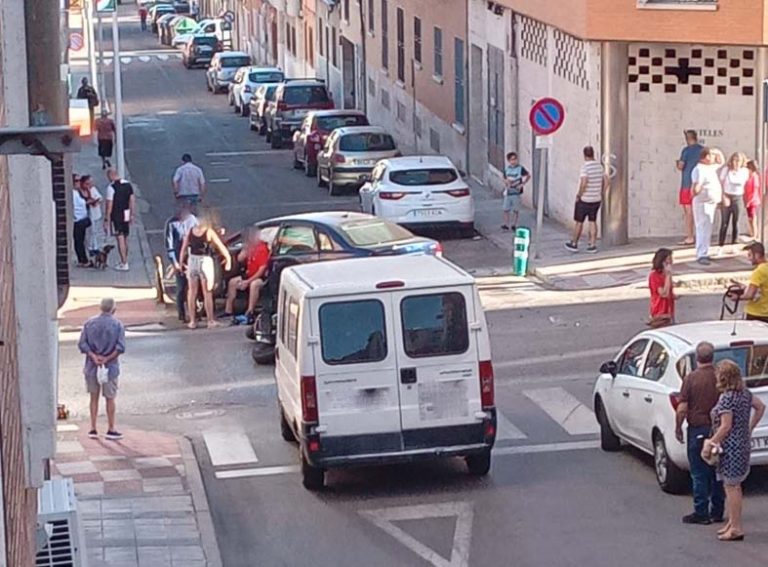 Fallece un motorista en Puertollano tras la colisión con un vehículo en la calle Córdoba