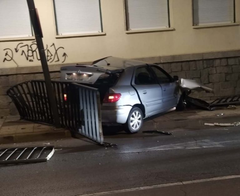 Puertollano: Aparatosa colisión con daños materiales en el Paseo de San Gregorio