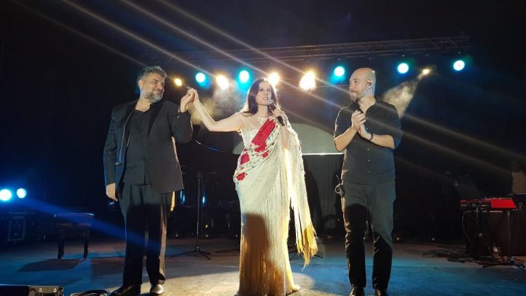 Una emocionada Diana Navarro ofreció un concierto “inolvidable” en Corral de Calatrava