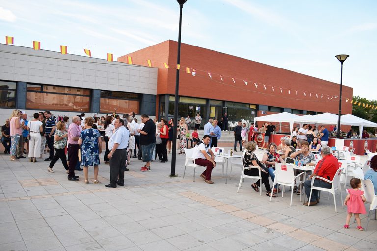 Puertollano: Noches de verbena, juegos infantiles y hoguera de San Juan en las fiestas de Fraternidad