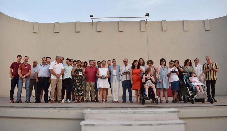 El Ayuntamiento de Ciudad Real reconoce el trabajo de los profesionales de la educación