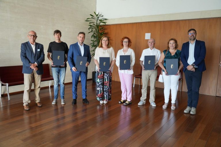 El Gobierno regional destaca que los profesores itinerantes de Castilla-La Mancha van a contar con las mejores condiciones de toda España