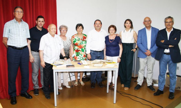 La familia de Pedro Muñoz, impulsor de Radio Popular en Puertollano, cede al Ayuntamiento los derechos de autor de cuatro de sus obras