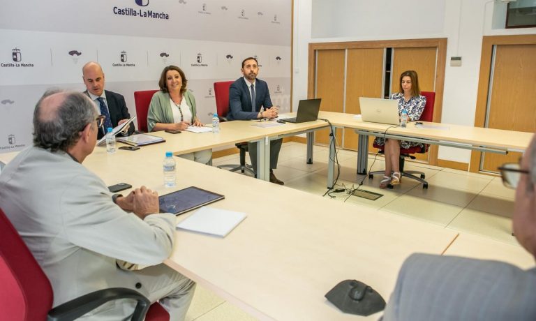 El Gobierno de Castilla-La Mancha lanza la segunda edición del programa de Becas de Jóvenes en Internacionalización