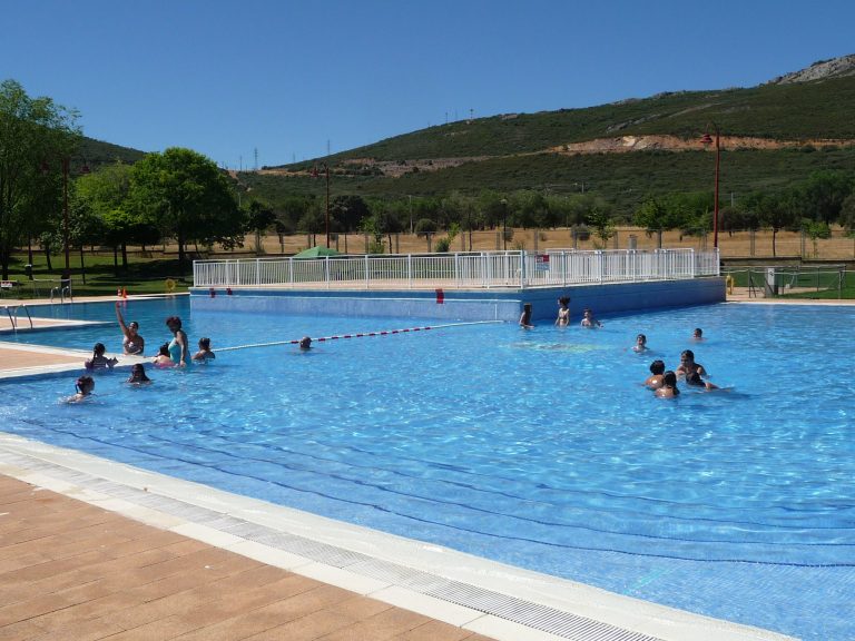 La piscina de la Dehesa Boyal de Puertollano permanecerá cerrada al no reunir «requisitos mínimos» de apertura