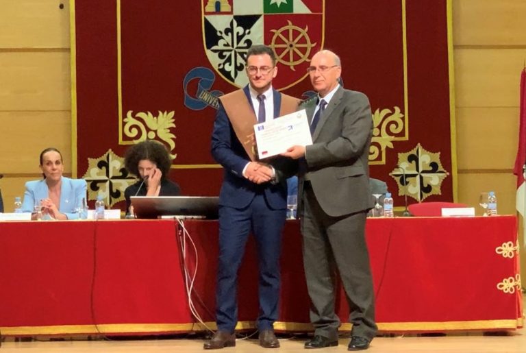 Puertollano: Premio fin de grado de la UCLM para David Barragán con un trabajo sobre el hidrógeno