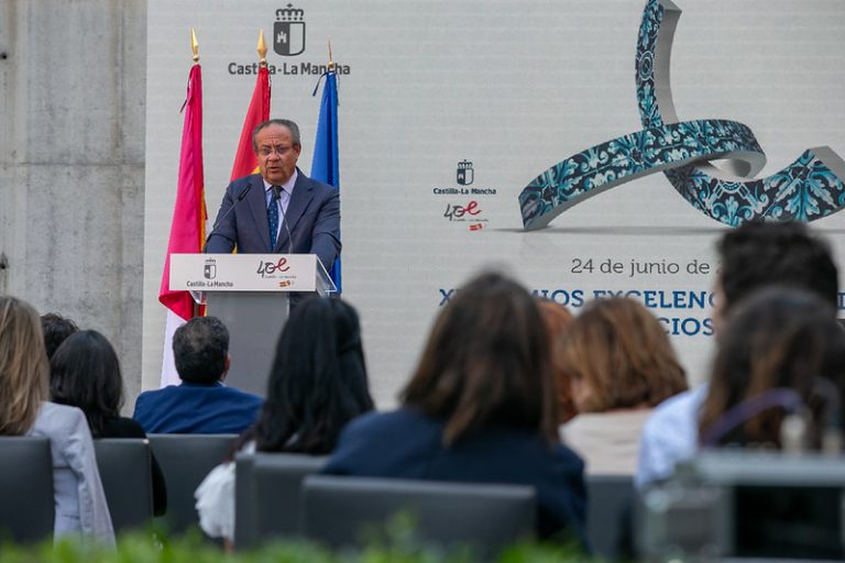 El Gobierno de Castilla-La Mancha avanza hacia la plena digitalización para garantizar la igualdad de acceso a los servicios públicos