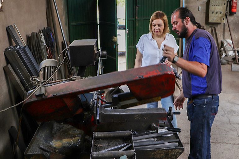 Metálicas Huertas recoge el testigo de la cerrajería tradicional en Argamasilla de Calatrava