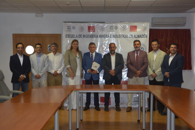 La UCLCM y CETIV crean el ‘Aula Estudios Técnicos en Inspección de Vehículos’ para el desarrollo de actividades formativas y de transferencia