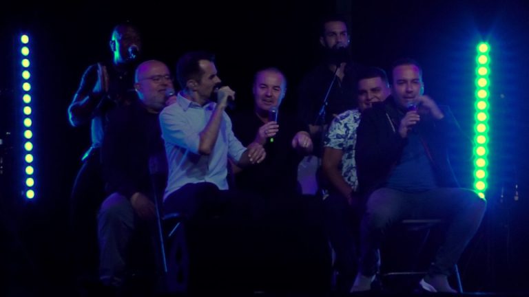 Cerca de 500 personas disfrutaron del concierto de ‘Vocal Siete’ en el Festival AirénFest en Campo de Criptana