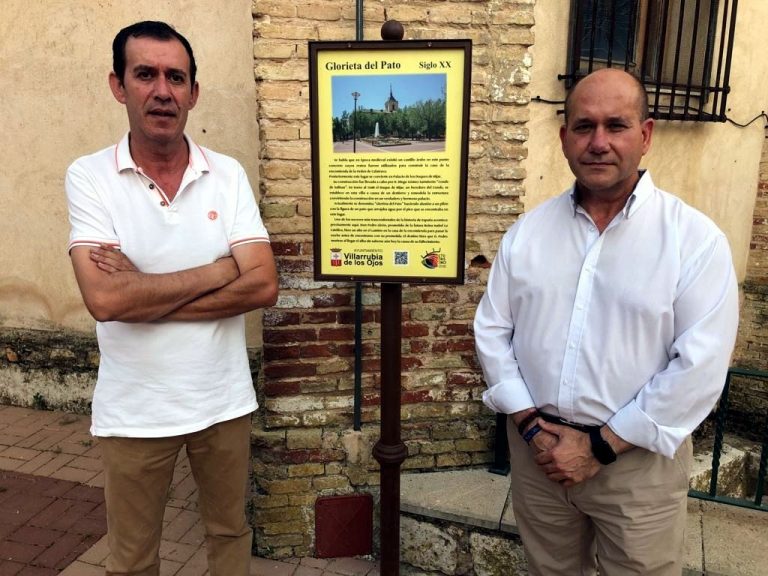El Ayuntamiento de Villarrubia de los Ojos instala una decena de señales turísticas más para dar a conocer sus edificios y lugares más emblemáticos