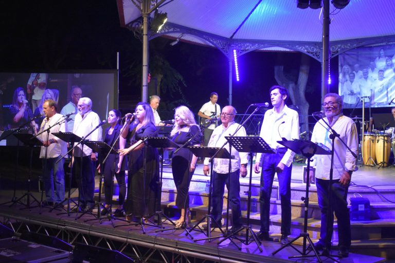 Amigos de Javier Segovia, un regreso “de película”