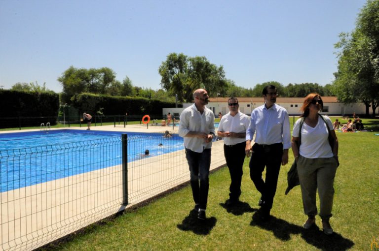 Argamasilla de Alba resuelve el problema de pérdida de agua de su piscina municipal con una subvención de la Diputación
