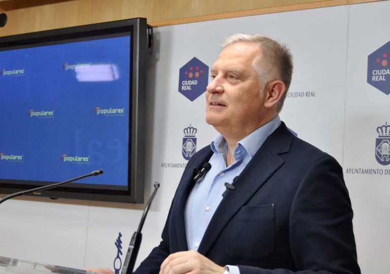 El PP denuncia el «abandono» de Ciudad Real «con dos alcaldesas preocupadas únicamente por su lucimiento personal»