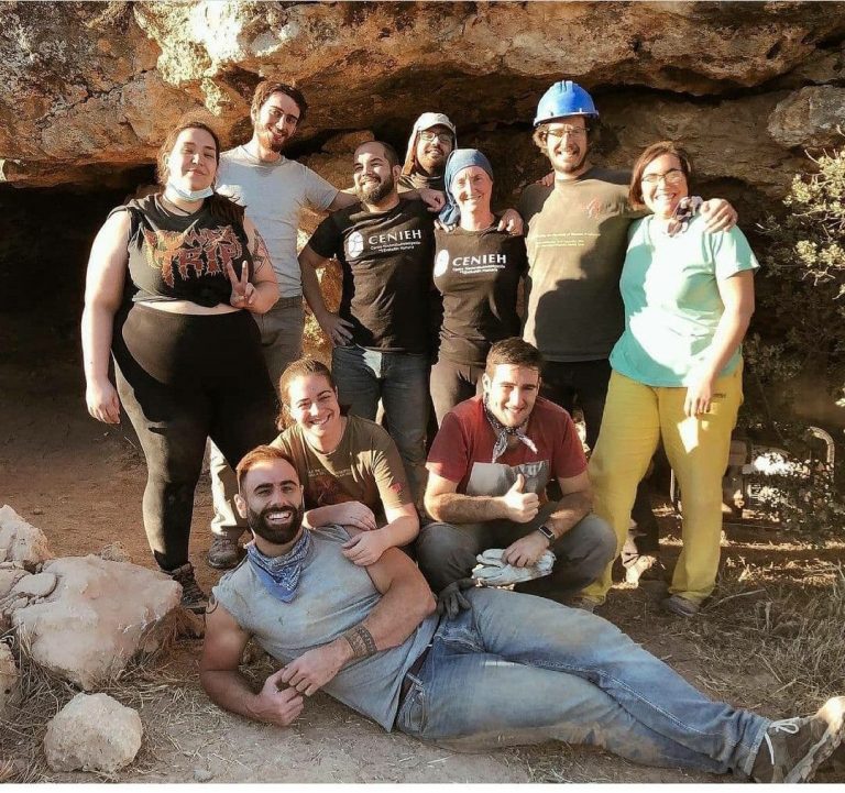 El equipo multidisciplinar vuelve a excavar en la Cueva de los Toriles de Carrizosa durante la segunda quincena de julio
