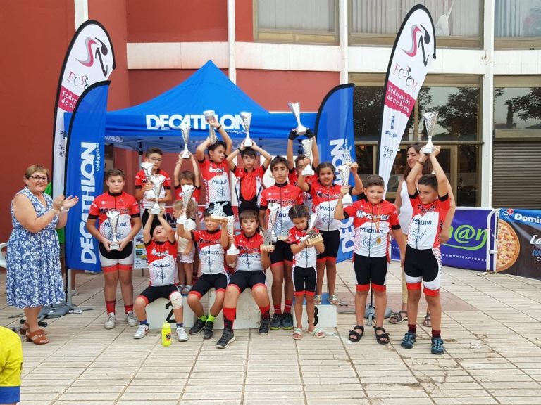 La 42 edición del Trofeo Ciudad de Valdepeñas congregó a ochenta ciclistas de escuelas