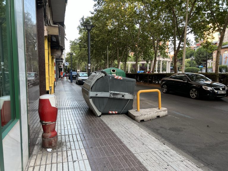 Puertollano: Sobresalto por impacto contra contenedor