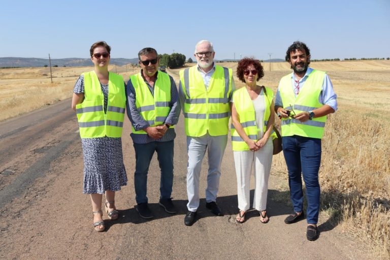“El Gobierno socialista sigue mejorando las comunicaciones con las obras de la CM-4115 que une Villamayor de Calatrava y Almodóvar del Campo”