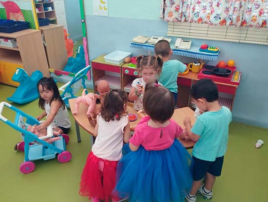 Los niños de Porzuna asisten un año a más a la Ludoteca Municipal de Verano