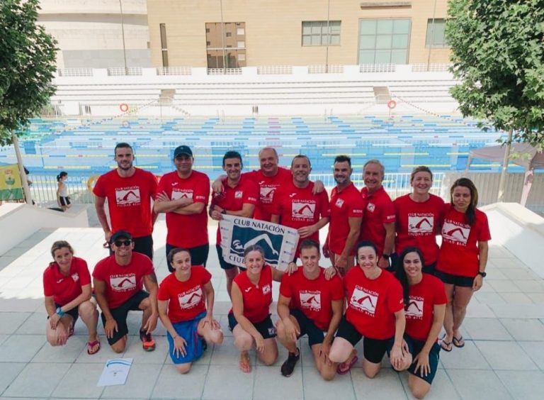 El equipo máster de Club Natación Ciudad Real consigue un palmarés de 30 medallas en el Campeonato Regional