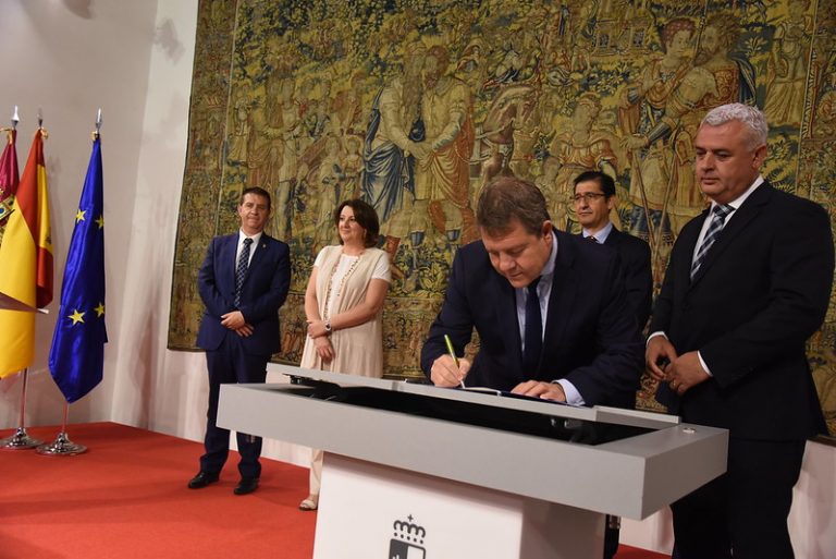 El Gobierno de Castilla-La Mancha tramitará el lunes una convocatoria de 24,4 millones de euros para programas mixtos de Formación Profesional para el Empleo