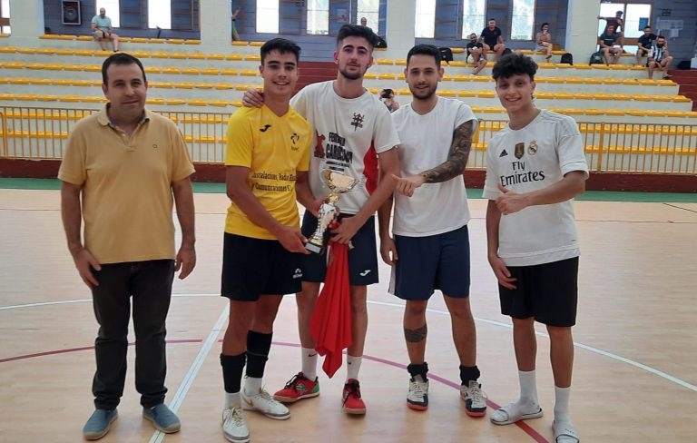 El equipo infanteño Puerto Lápice FS se alza vencedor del XXIX Maratón de Fútbol-Sala