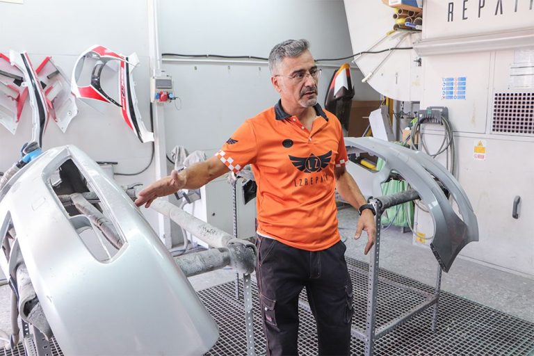LZ Repair borda la alquimia de la reparación de componentes plásticos de vehículos en Argamasilla de Calatrava