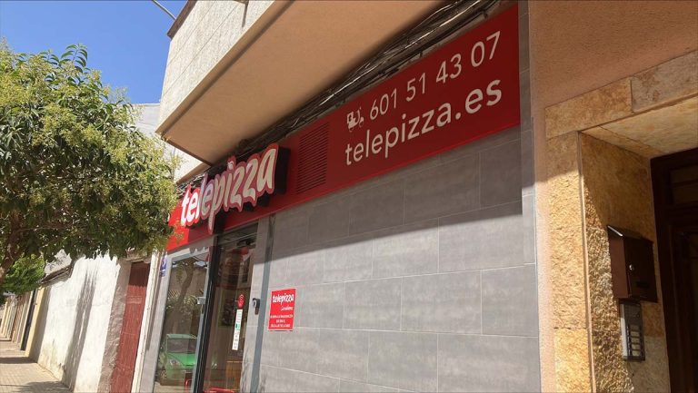Socuéllamos da la bienvenida a las motos rojas de Telepizza