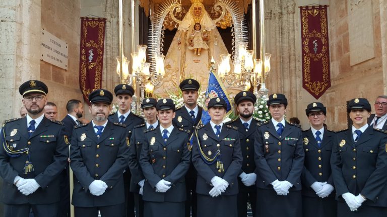 Ciudad Real: La Policía Nacional se viste de gala para escoltar el paso de la Virgen del Prado