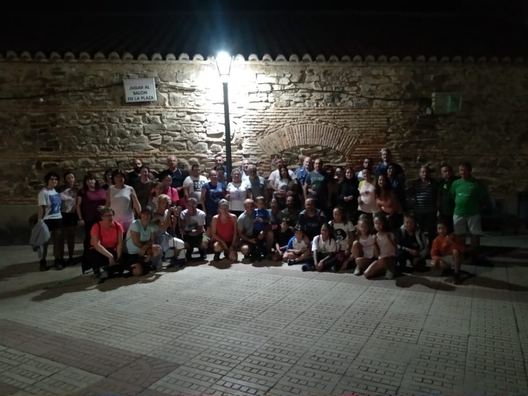 El Hoyo culmina su verano astronómico sin financiación y con éxito de asistencia