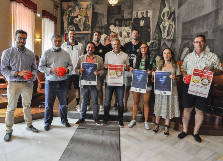 El balonmano provincial agradece a la Diputación su implicación en la pretemporada con los trofeos senior y juveniles masculinos y femeninos