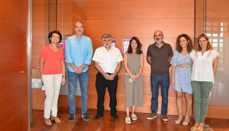 El Gobierno regional trabaja con la Plataforma de Organizaciones por la Infancia en un proyecto para acabar con la brecha digital en la infancia y la adolescencia