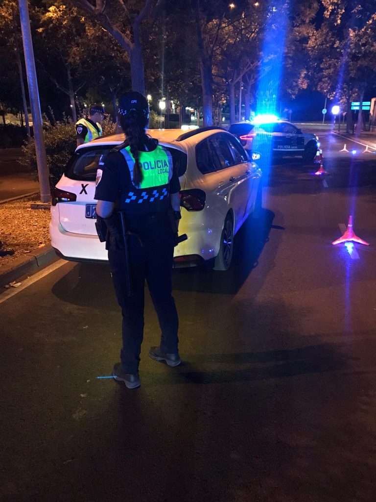Varios positivos en los controles de la Policía Local y un accidente en la Ronda del Carmen