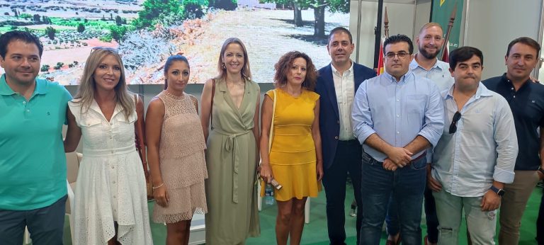 Maestre destaca el liderazgo de Page frente a un Núñez al que “hasta Feijóo da por perdido”: “Lejos de ayudar, enreda, miente y pone trabas”