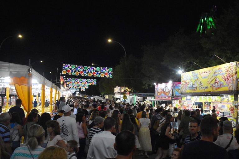 La alcaldesa de Ciudad Real califica las fiestas de “multitudinarias, tranquilas y seguras”