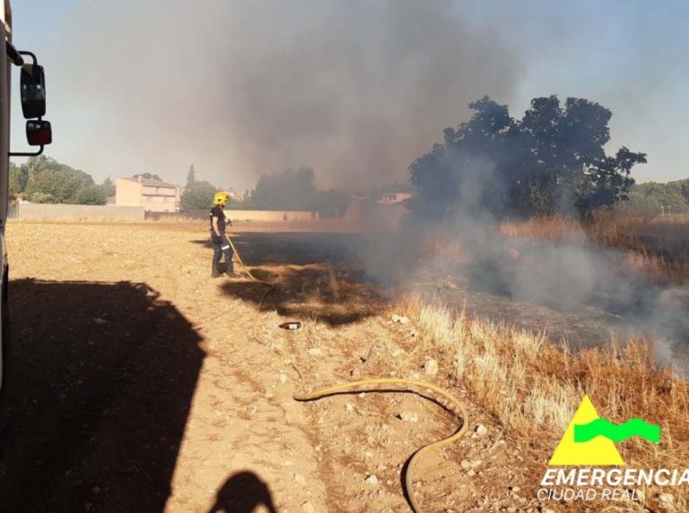 Ciudad Real: Quema controlada en el recinto ferial antes del lanzamiento de fuegos artificiales